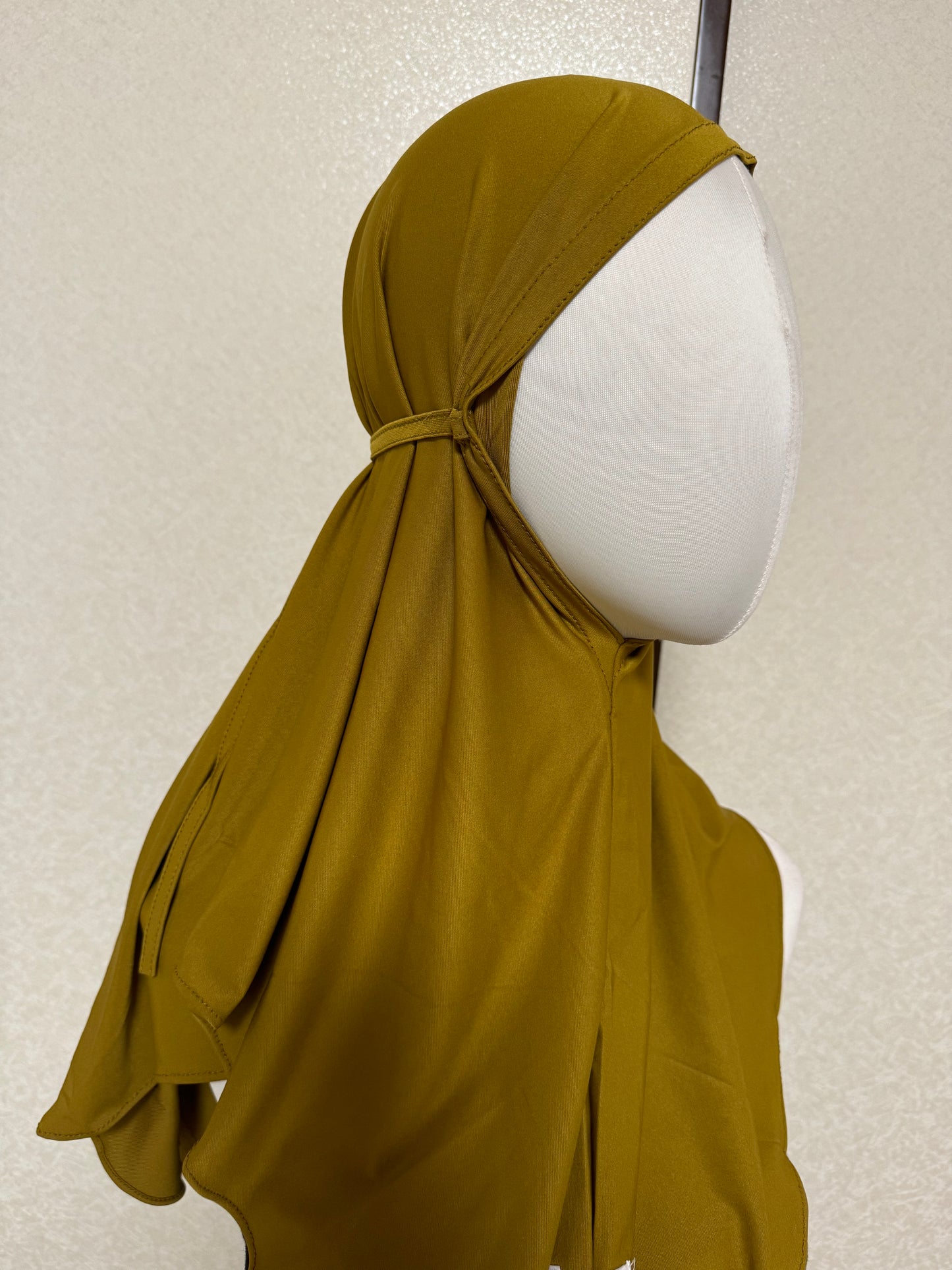 Bergo Maryam Dzavina Daily Hijab Instan Size M
