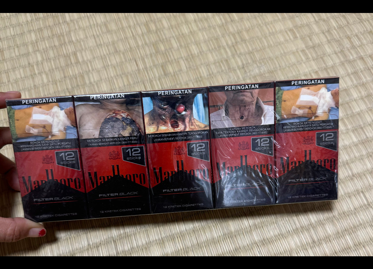Rokok Marboro Merah Hitam/ Slop