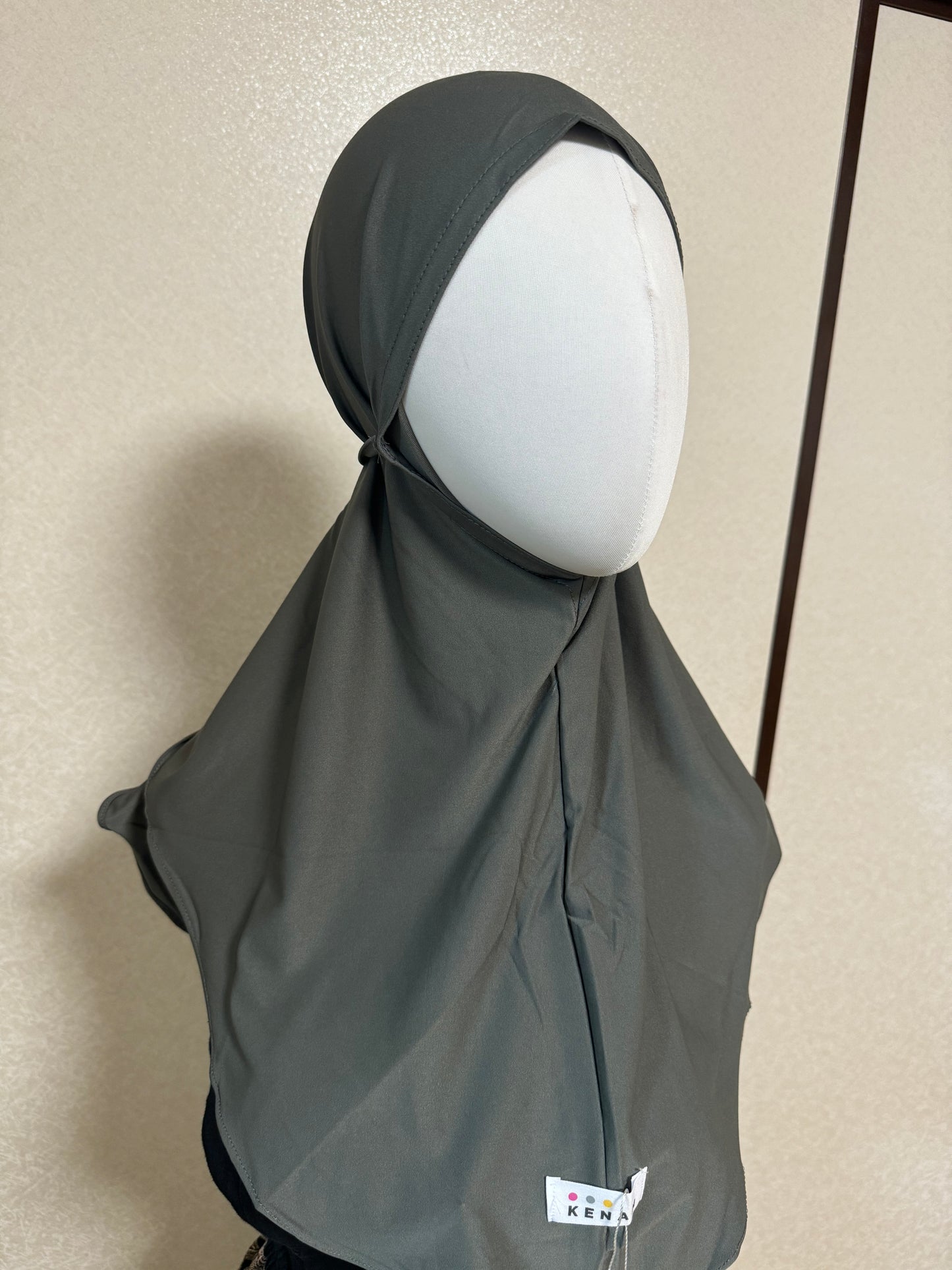Bergo Maryam Dzavina Daily Hijab Instan Size M
