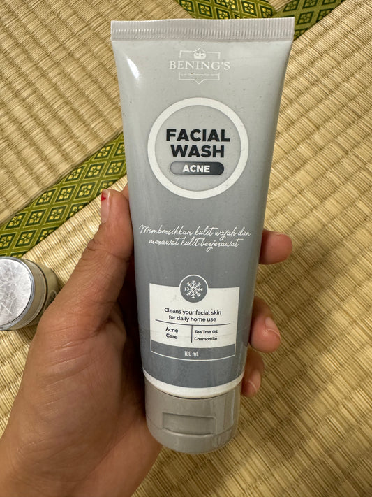 Bening Acne Facial wash