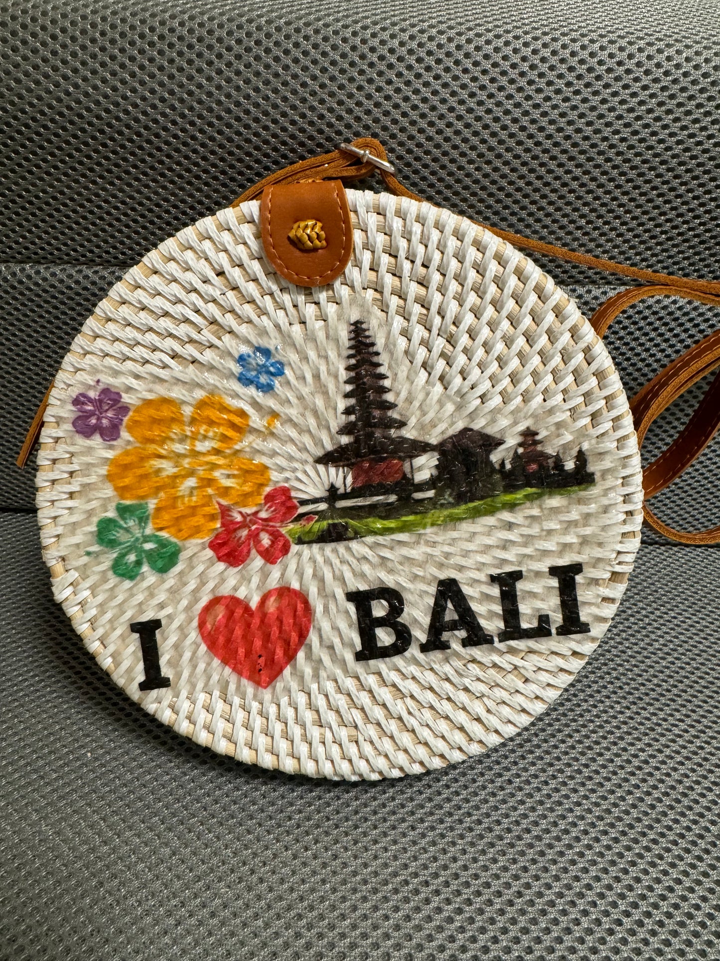 Tas Rotan Sedang 19 cm