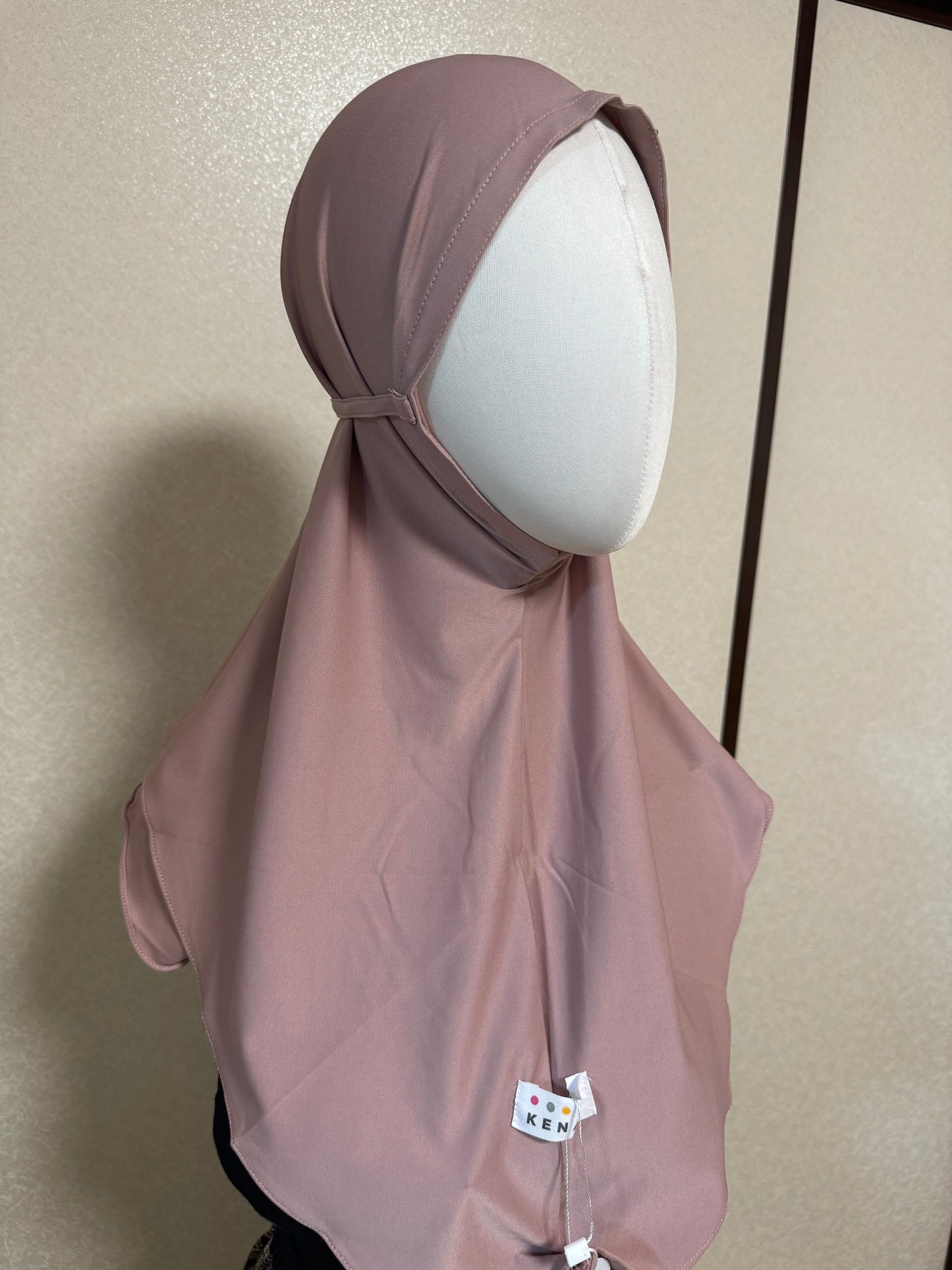 Bergo Maryam Dzavina Daily Hijab Instan Size M