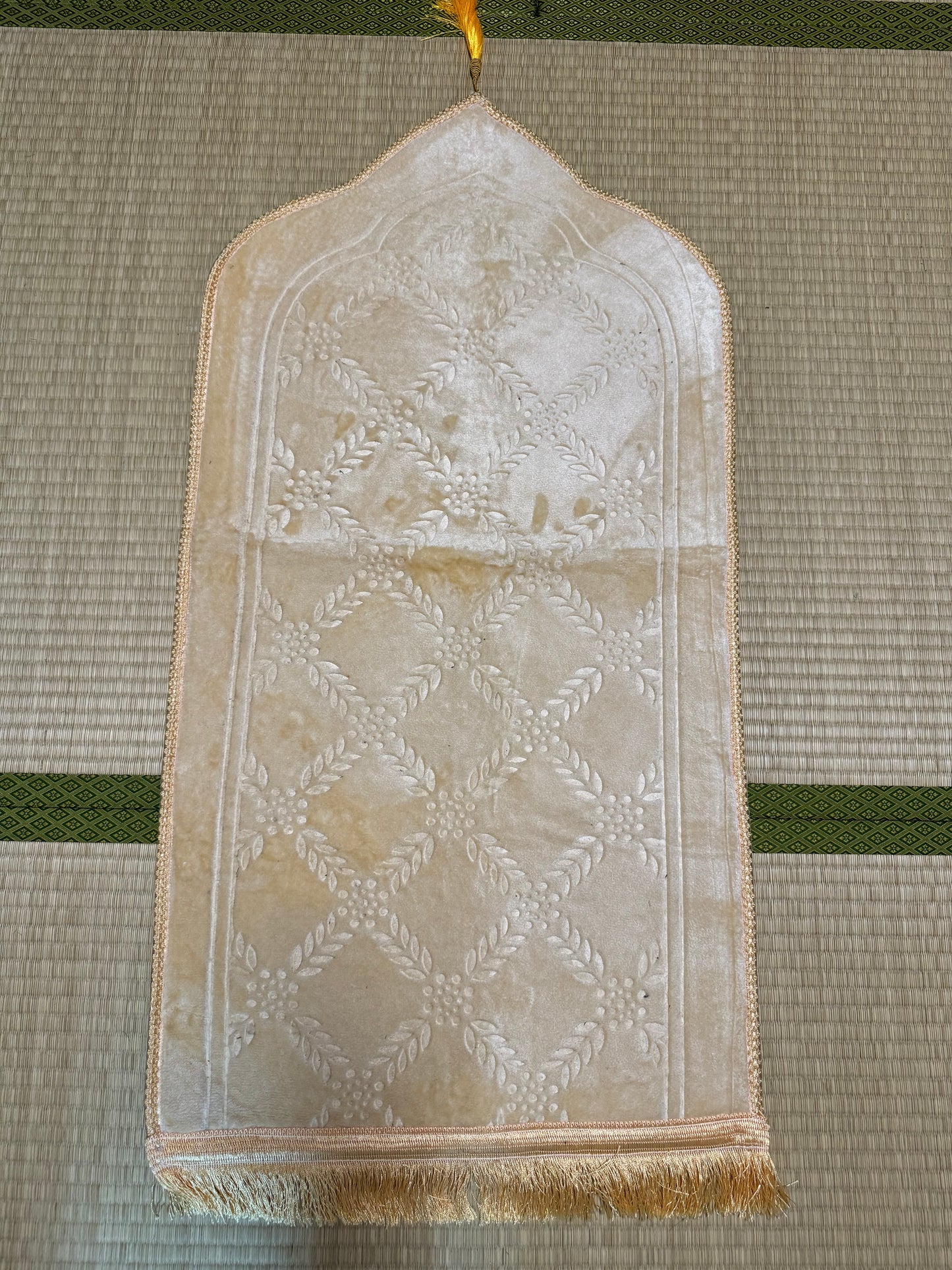 Sajadah Kubah Polos Anti Slip Medium 50x100 cm