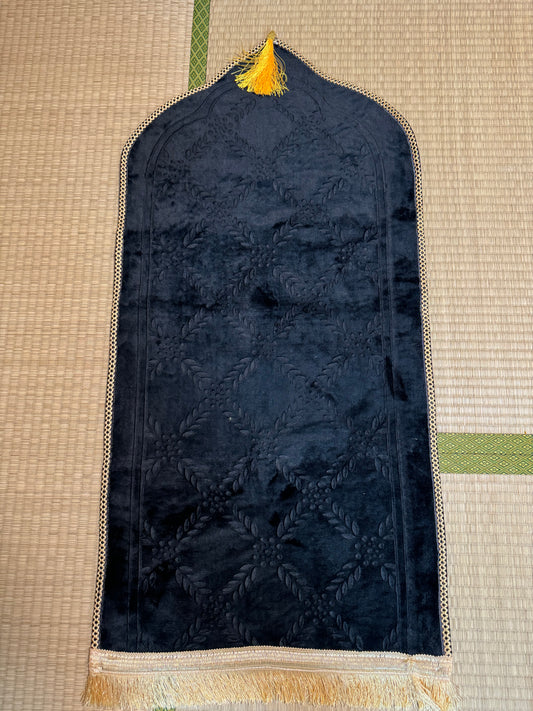 Sajadah Kubah Polos Anti Slip Medium 50x100 cm