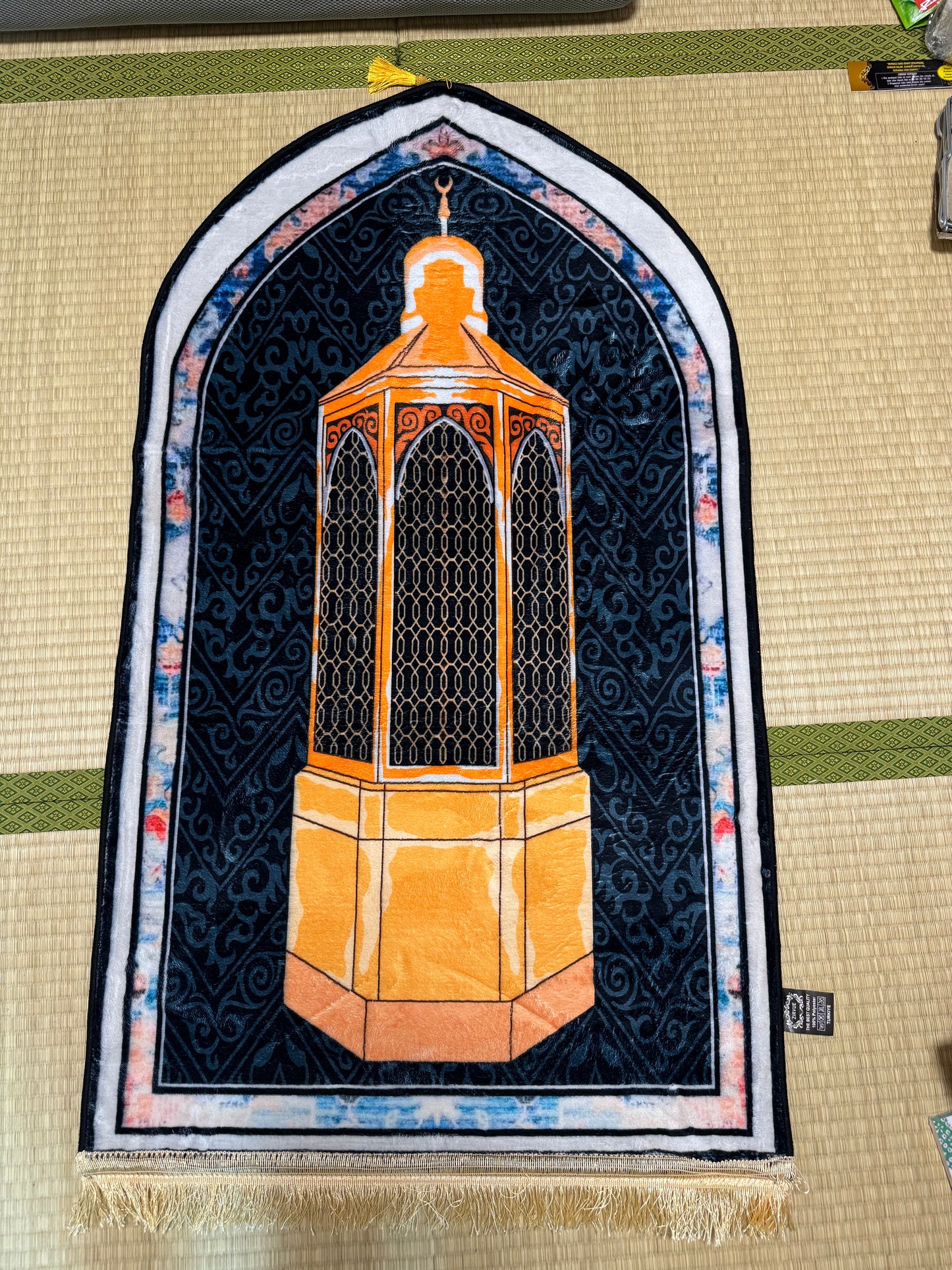 Sajadah Cutting Kubah Motif Anti Slip Ukuran Besar 70x110