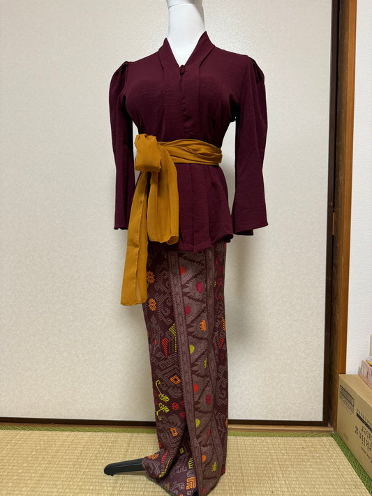 Kebaya Set Size M bisa ganti Rok