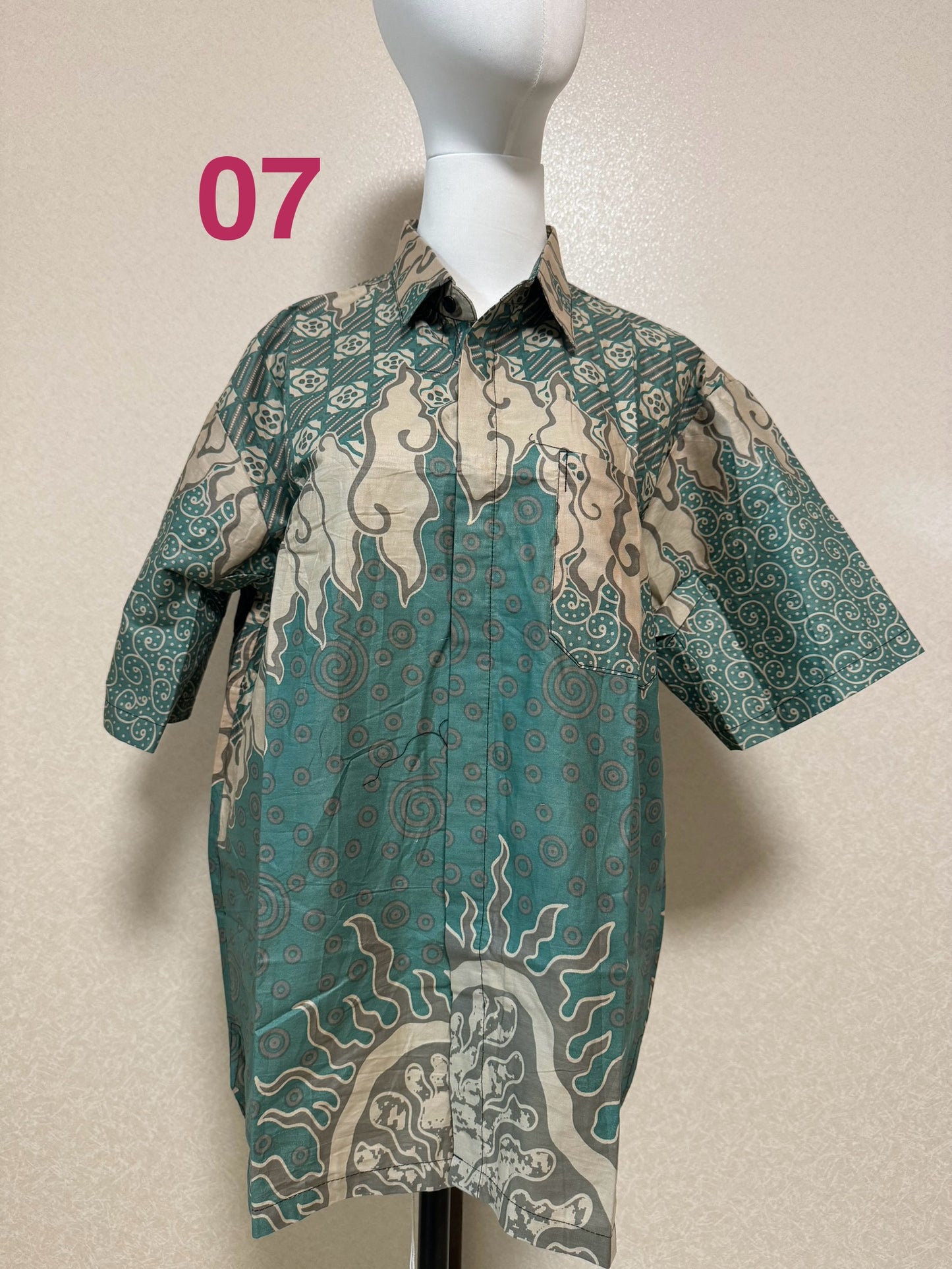 Kemeja Batik Cowo Lengan Pendek Size L