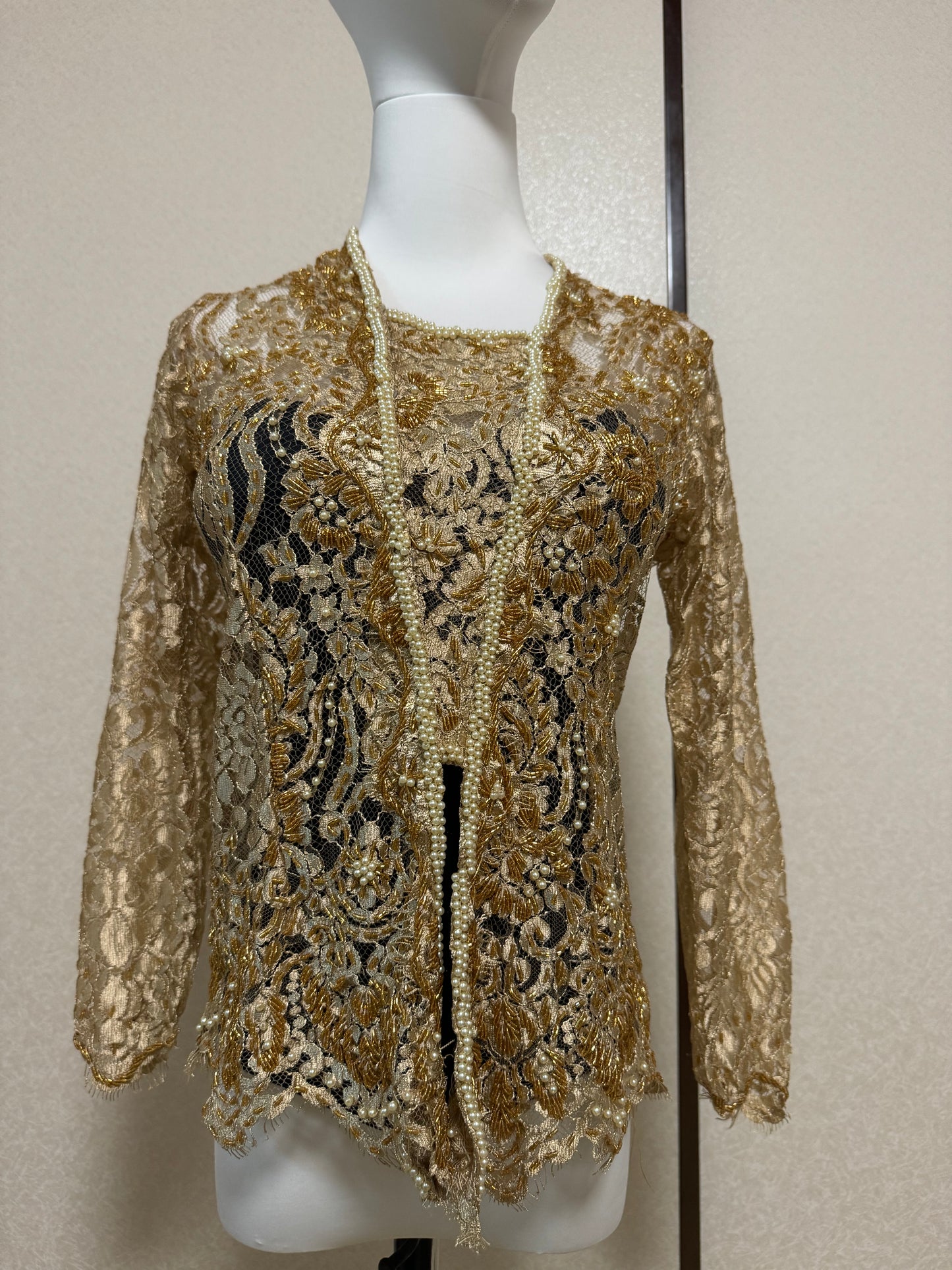 Kebaya Metalic Payet ( Kebaya Saja )