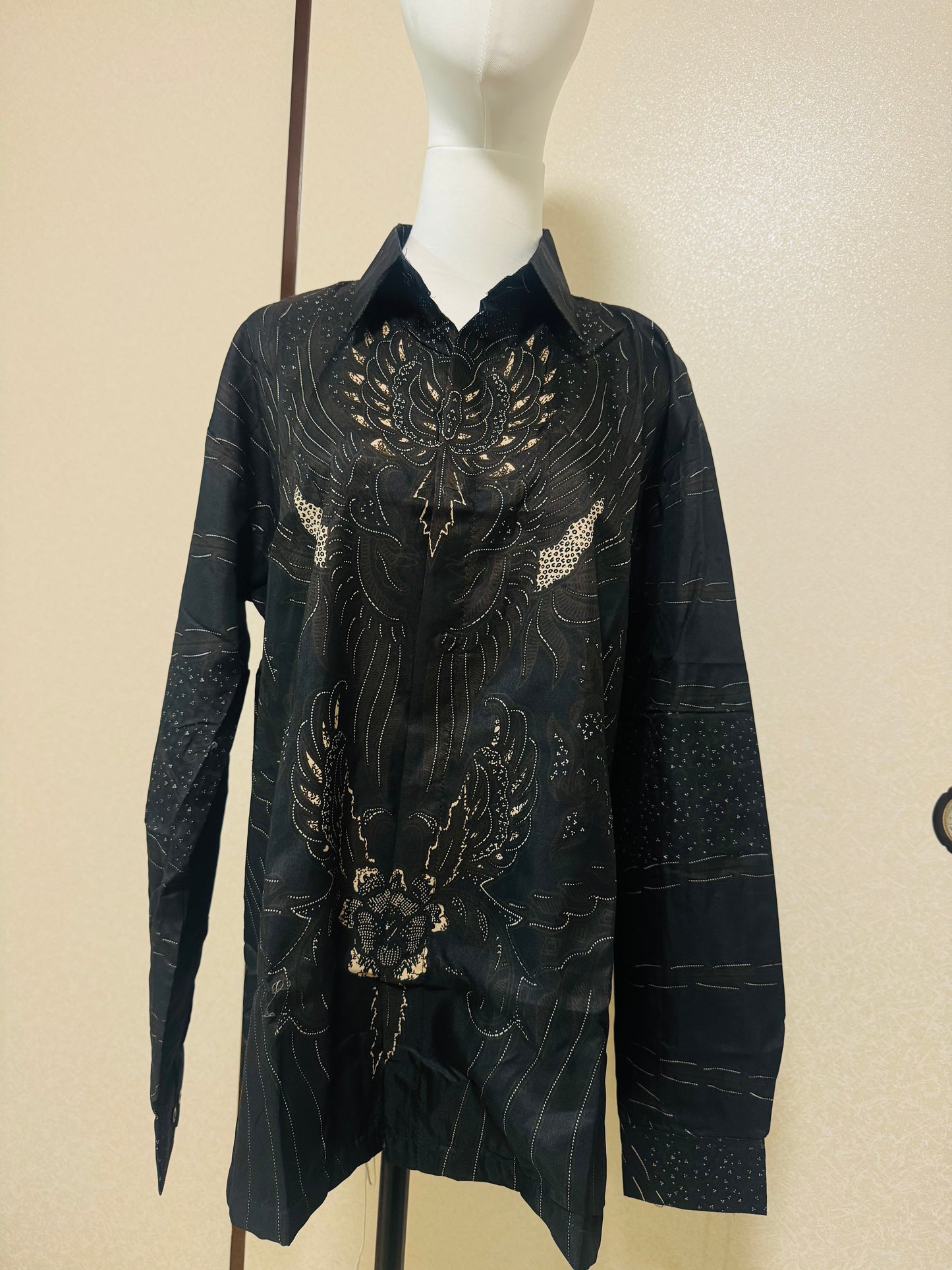 Kemeja Batik Cowo Lengan Panjang Size L