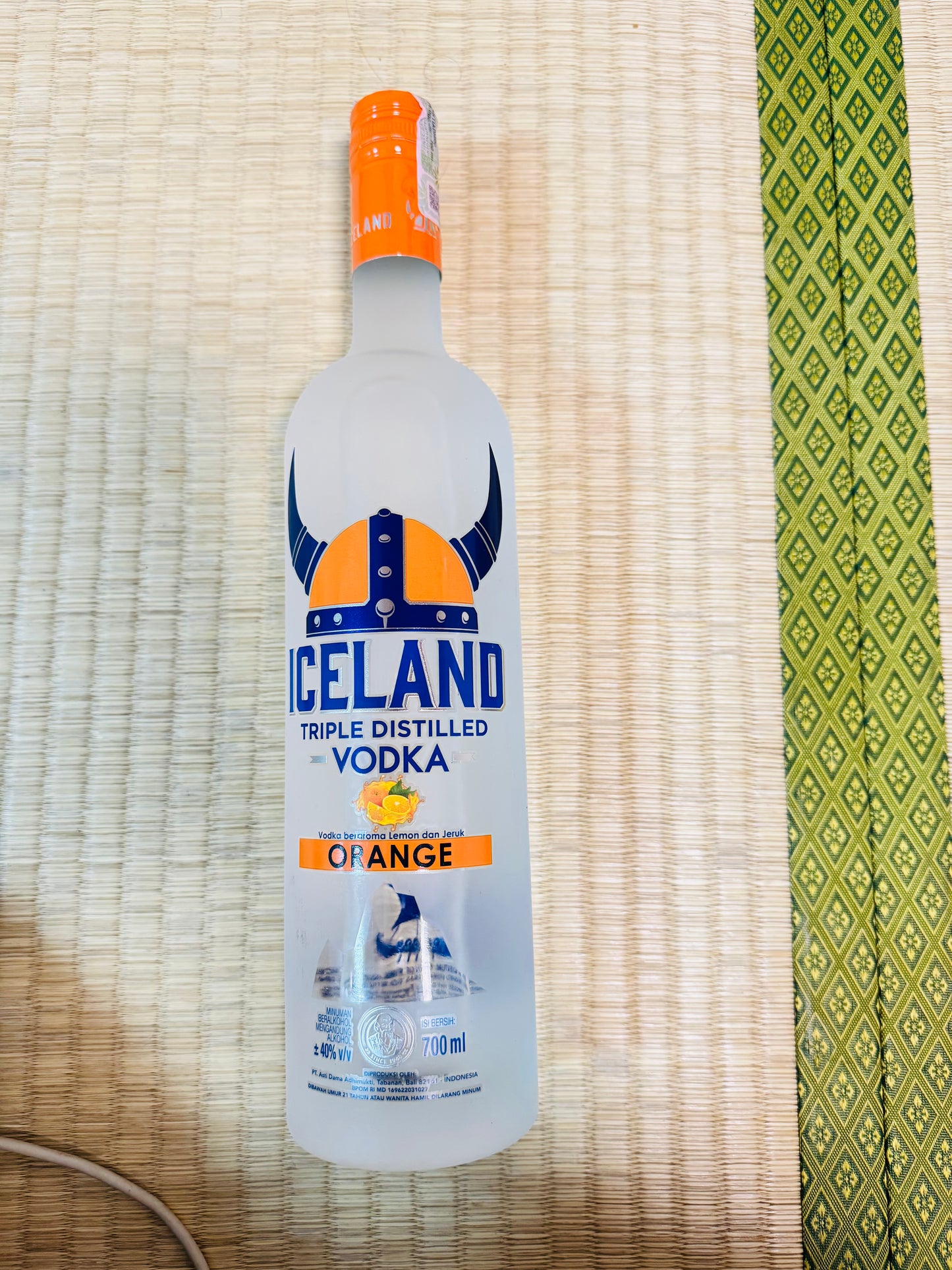 Iceland Vodka  700 ml + Ongkir chaku
